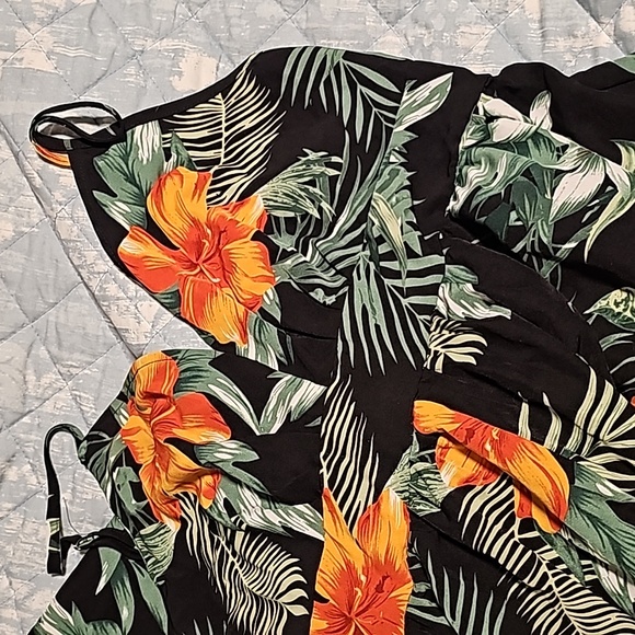 Tropical print cami dress - Picture 4 of 6